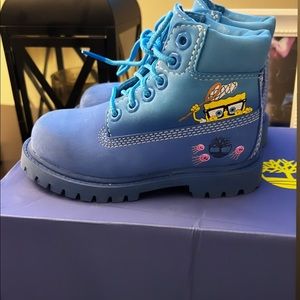 Toddler SpongeBob Timberlands Excellent condition.
